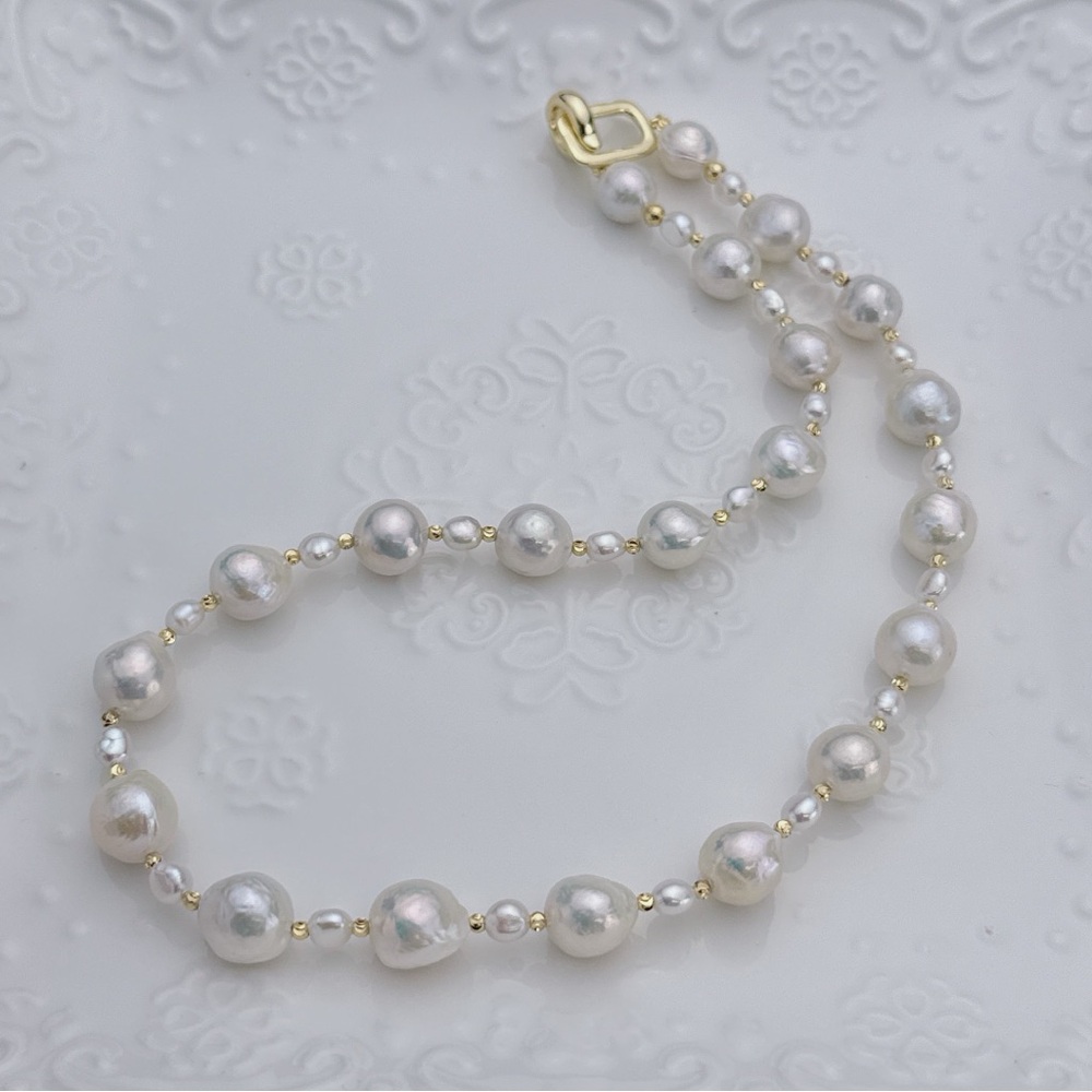 X130 Handmade Freshwater Adison Baroque Pearl Necklace